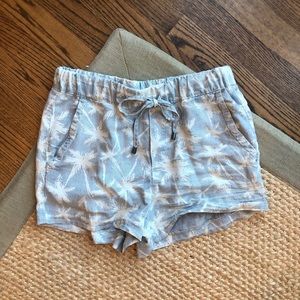 Splendid Palm Tree drawstring shorts